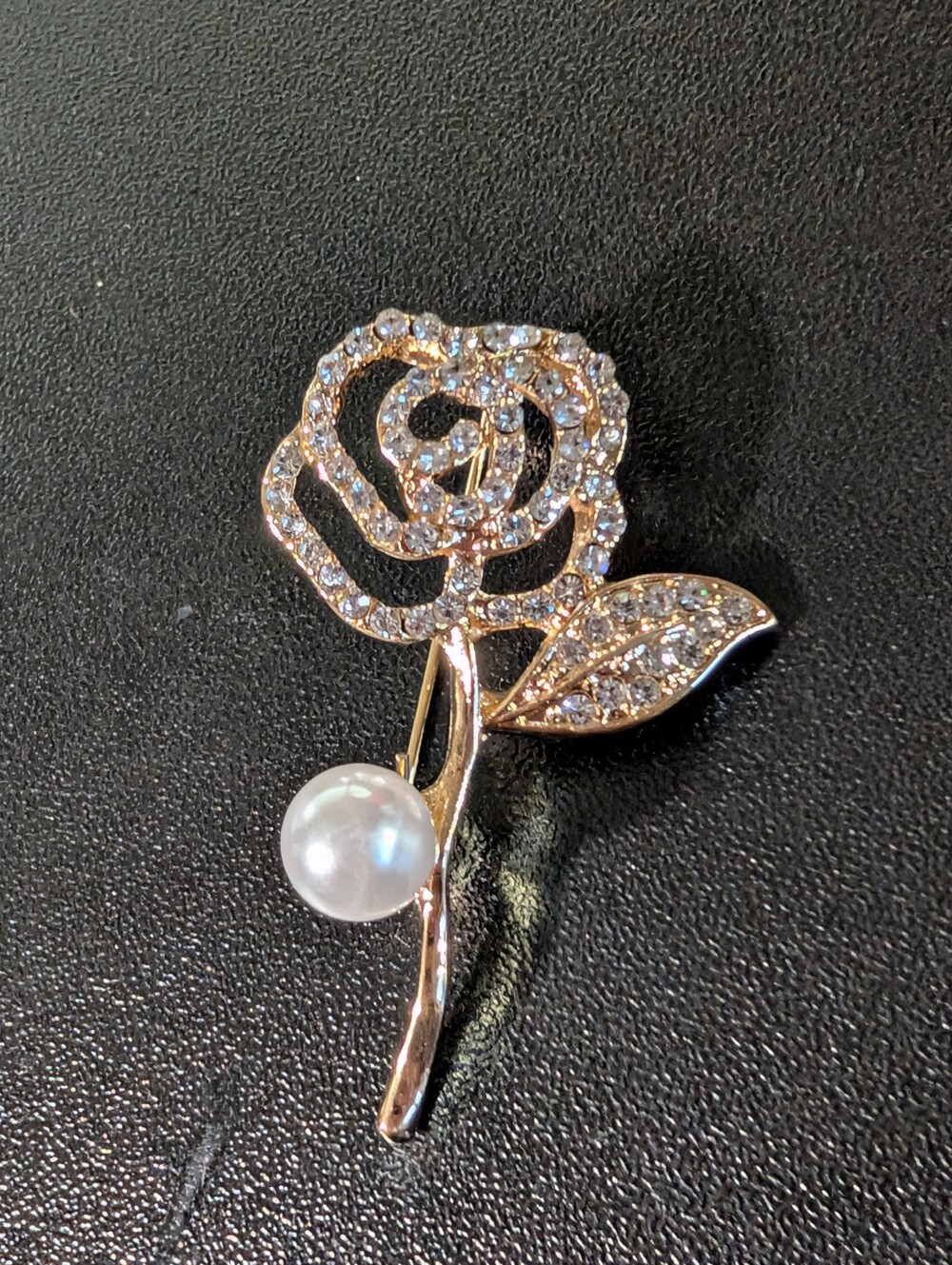 Rose-Shaped Pearl & Crystal Brooch - Gold Tone